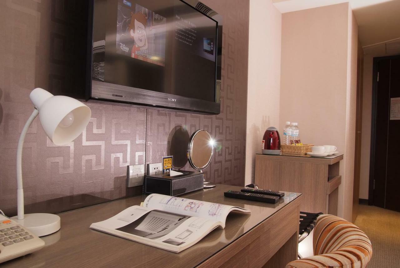 The Metro Hotel Taichung Buitenkant foto