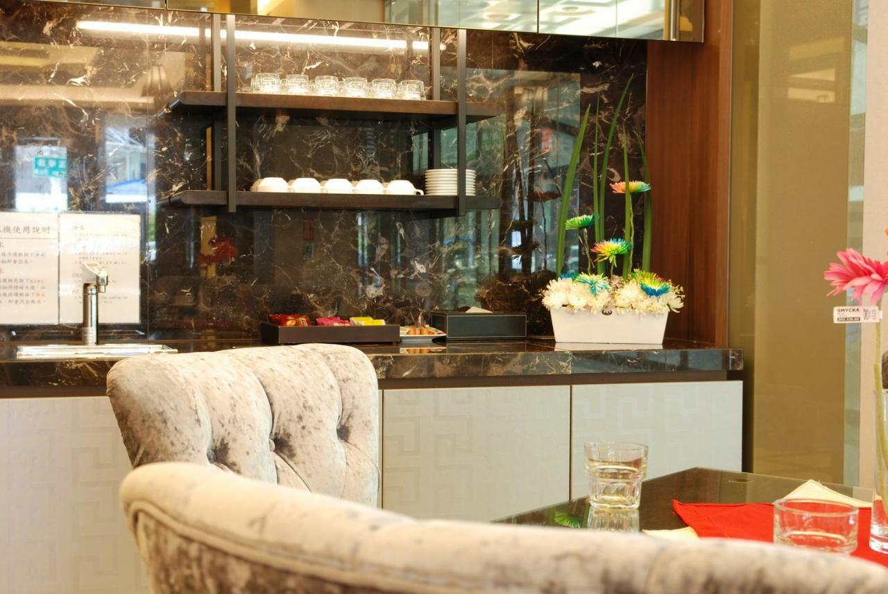 The Metro Hotel Taichung Buitenkant foto
