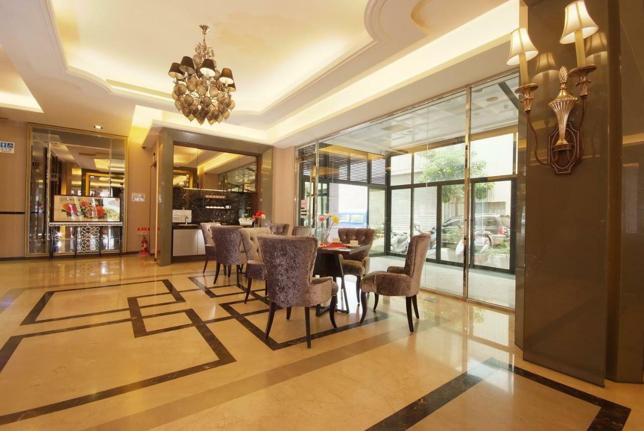 The Metro Hotel Taichung Buitenkant foto