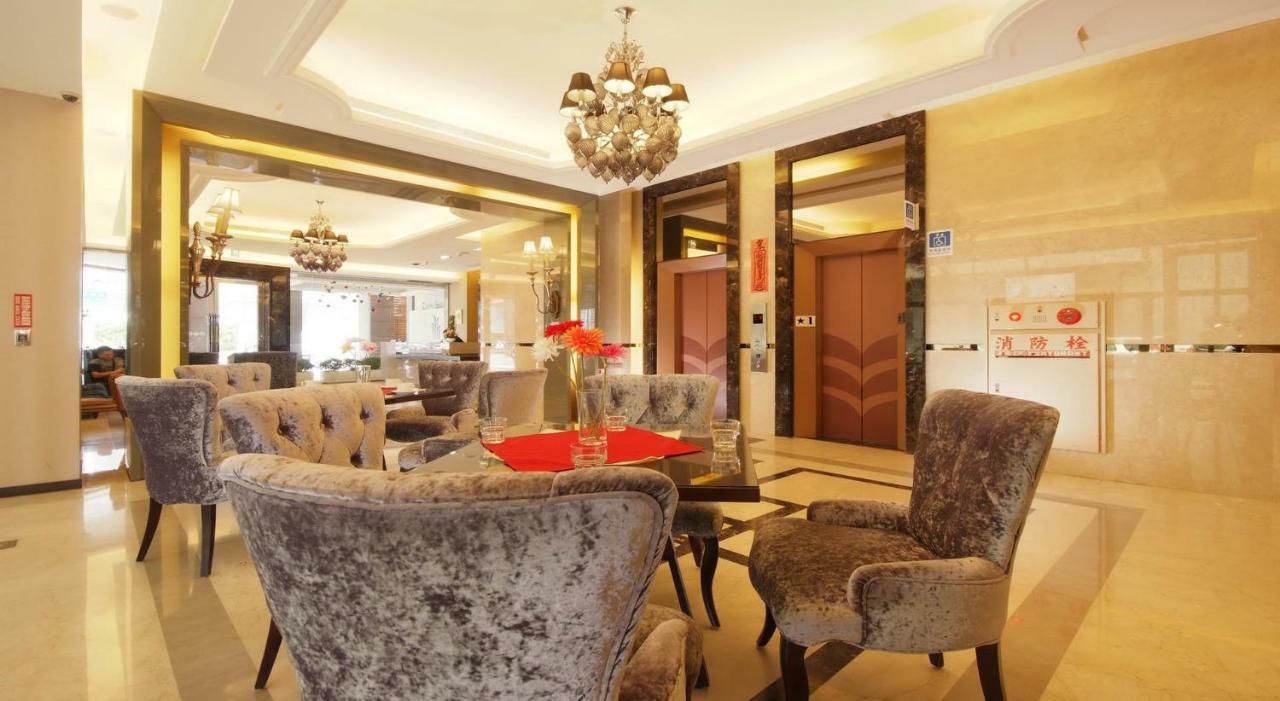The Metro Hotel Taichung Buitenkant foto
