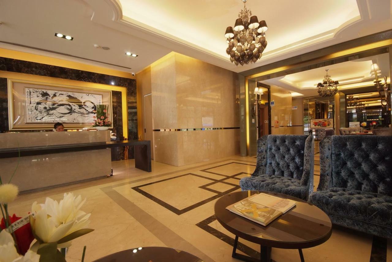 The Metro Hotel Taichung Buitenkant foto